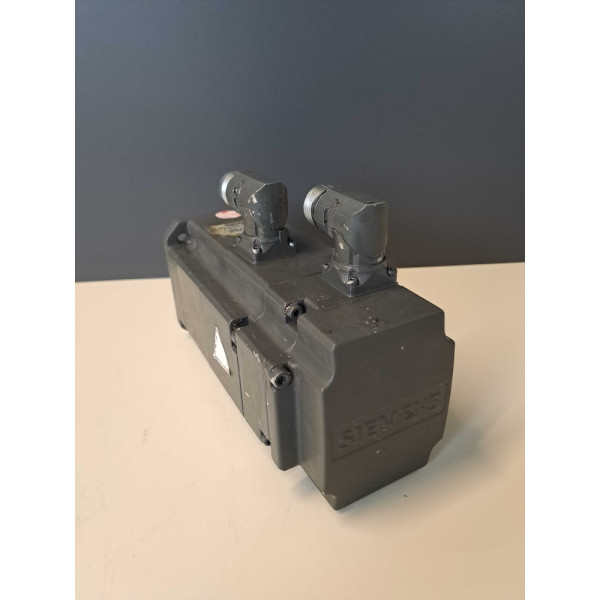 SIEMENS  1FK70425AF711AH3