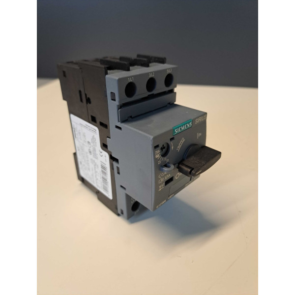 SIEMENS  3RV2021-4DA10