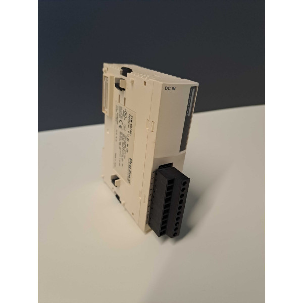 PROFACE  EXMDDI8DT