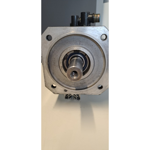 SIEMENS  1FK60636AF711AG0