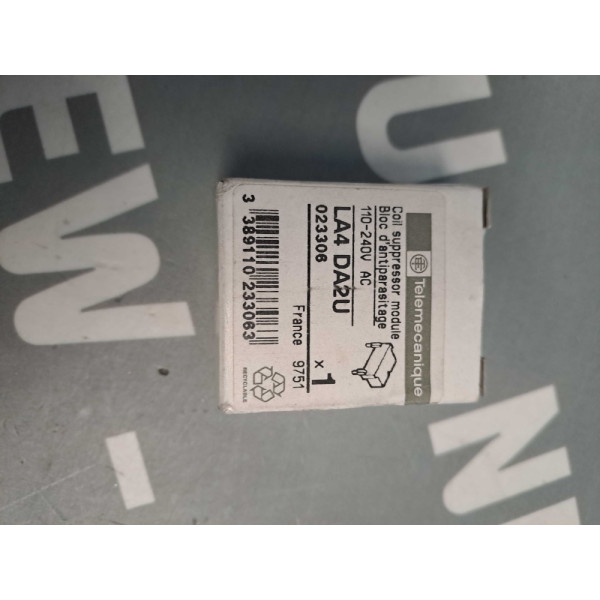TÉLÉMÉCANIQUE  LA4DA2U