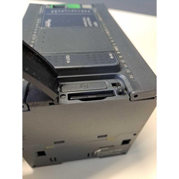 SCHNEIDER  TM241CEC24T