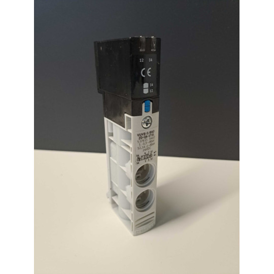 FESTO  537640