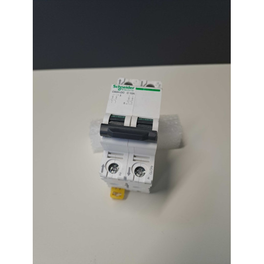 SCHNEIDER  C60HDCC10A