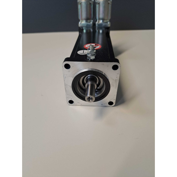 SCHNEIDER  BSH0553P01A2A