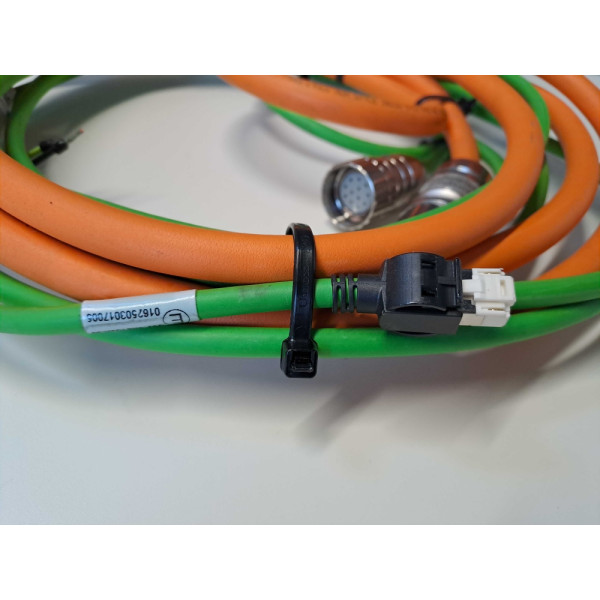 SCHNEIDER  LXM32AU60N4 + BSH0553P01A2A + CABLES