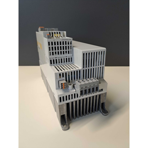 LENZE E84AVTCE7524SB0