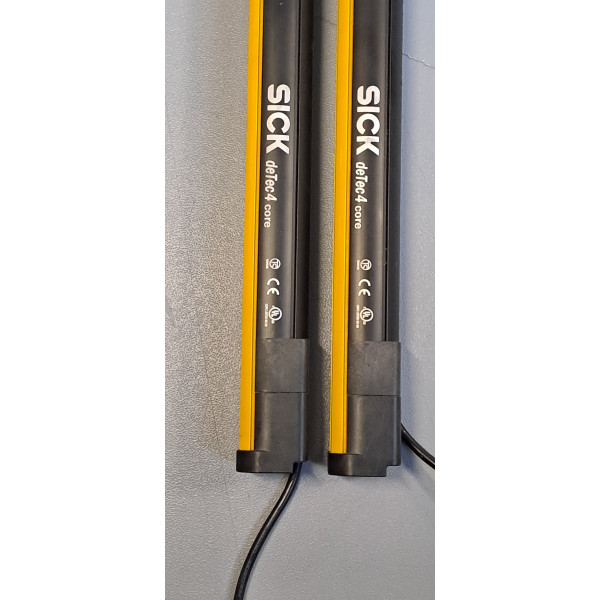 SICK C4C-SA18030A10000 + C4C-EA18030A10000