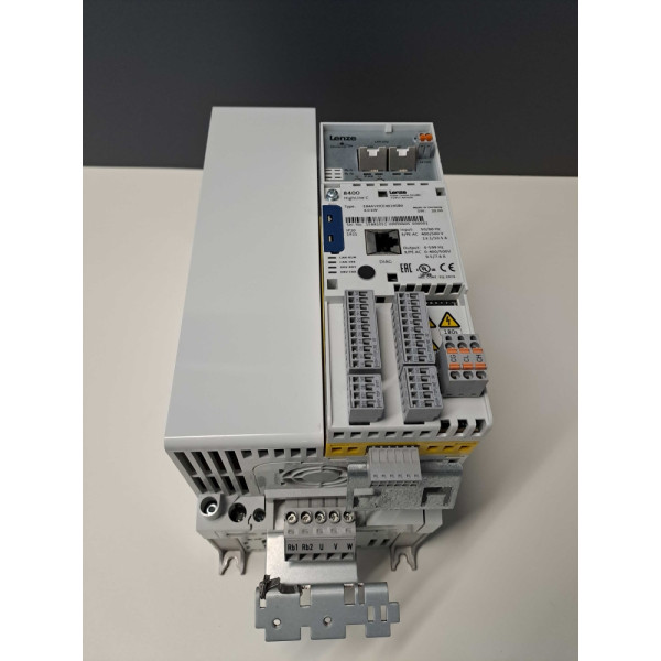 LENZE E84AVHCE4024SB0