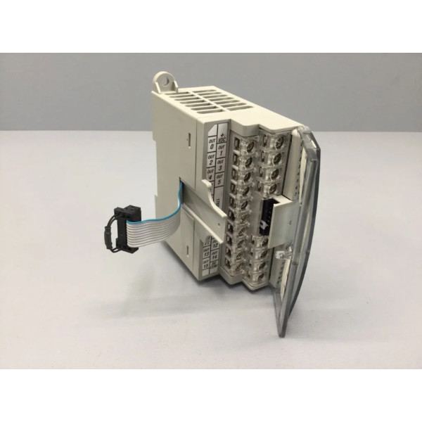 ALLEN BRADLEY  1762-OB16