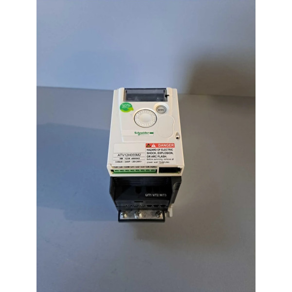 SCHNEIDER  ATV12H055M2