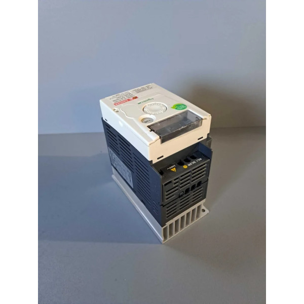 SCHNEIDER  ATV12H055M2