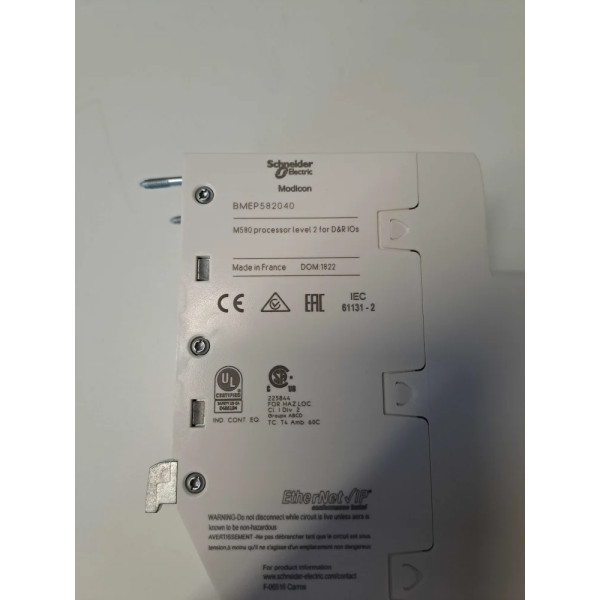 SCHNEIDER  BMEP582040