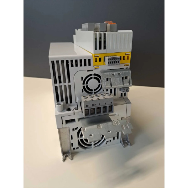 LENZE  E84AVTCE1134SB0