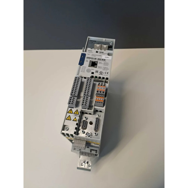 LENZE  E84AVTCE5514SB0