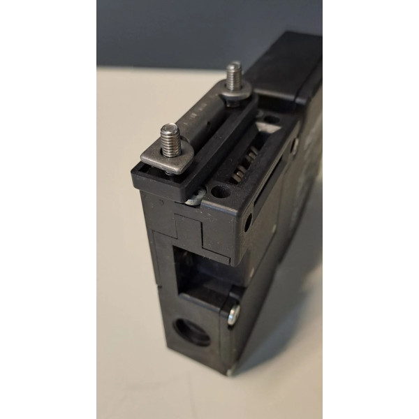 SCHMERSAL  AZM161SK1212RK024