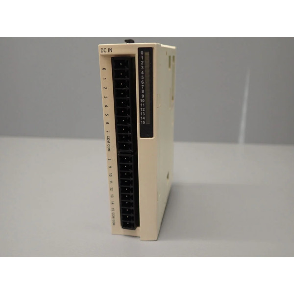 SCHNEIDER  TWDDDI16DT