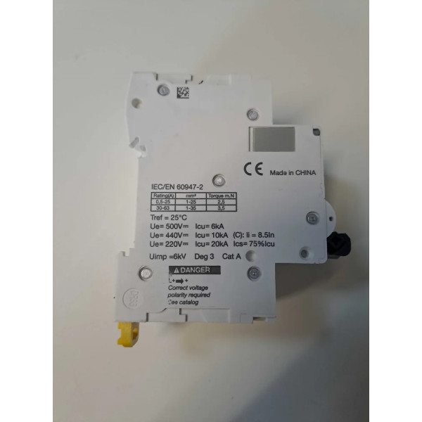 SCHNEIDER  C60HDCC20A