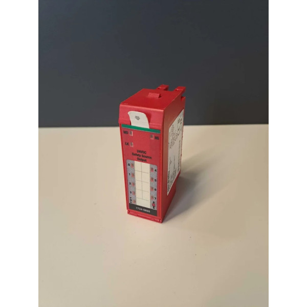 ALLEN BRADLEY  1734-O8BS