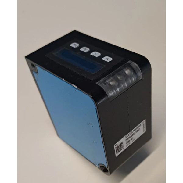 SICK  DT50-2B215252