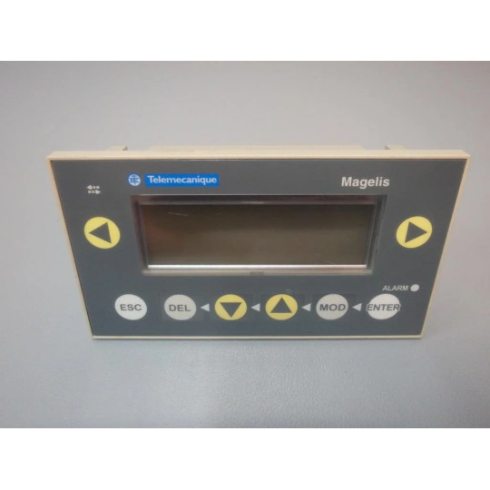 TÉLÉMÉCANIQUE  XBTN401