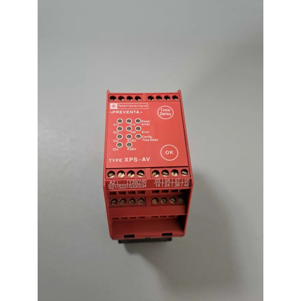 SCHNEIDER  XPSAV11113