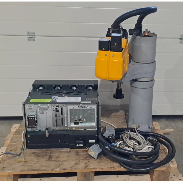 STAUBLI  ROBOT TS60-CS8C