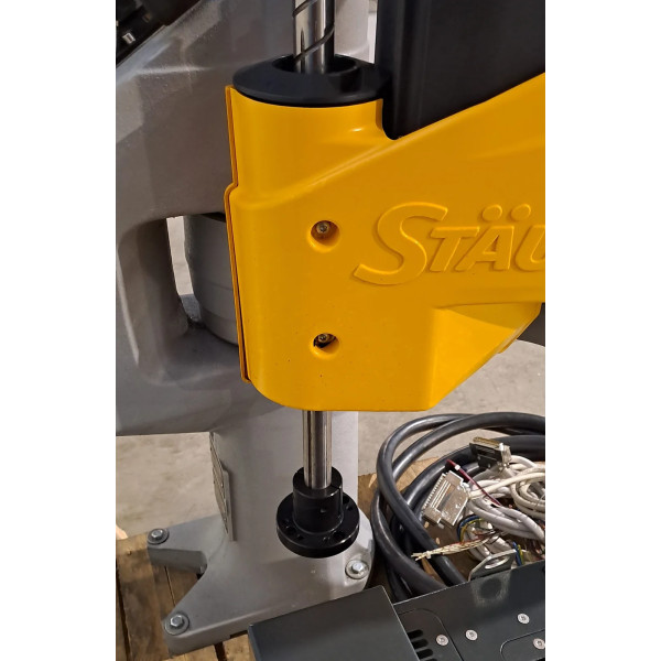 STAUBLI  ROBOT TS60-CS8C