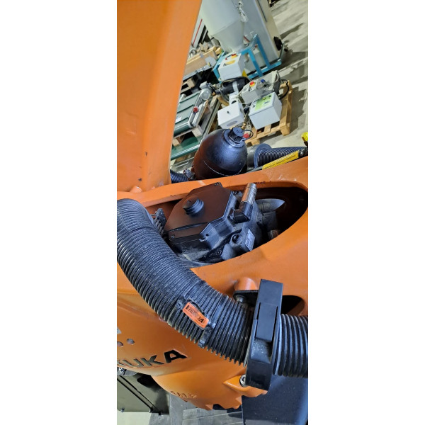 KUKA KR90 R2700 PRO