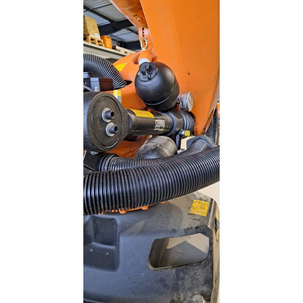 KUKA KR90 R2700 PRO