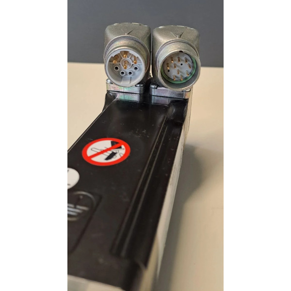 SCHNEIDER  BSH0552P11A2A