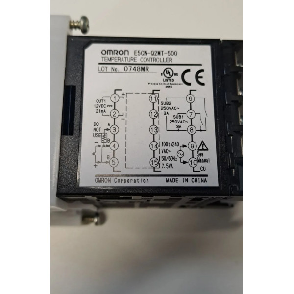 OMRON  E5CN-Q2MT-500