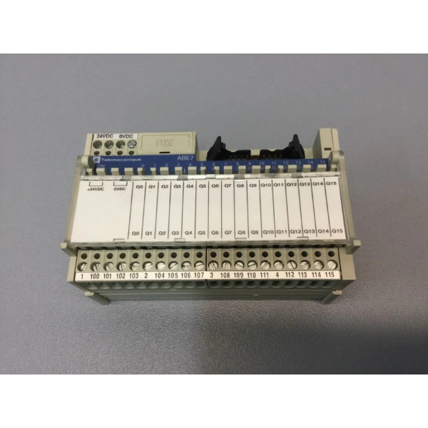 TÉLÉMÉCANIQUE  ABE7-R16T111