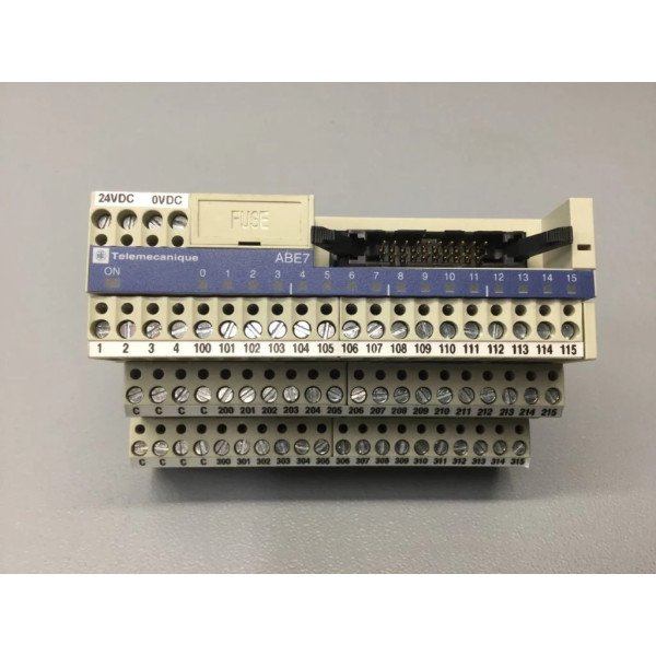 TÉLÉMÉCANIQUE  ABE7-H16C31