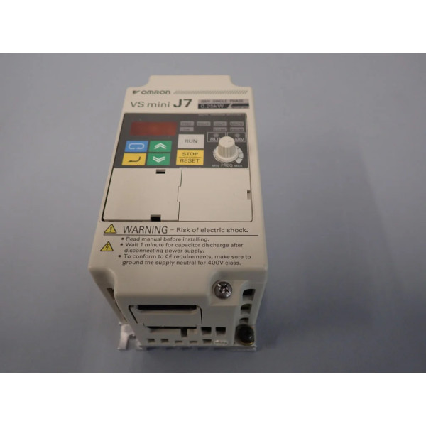 OMRON  CIMR-J7AZB0P2