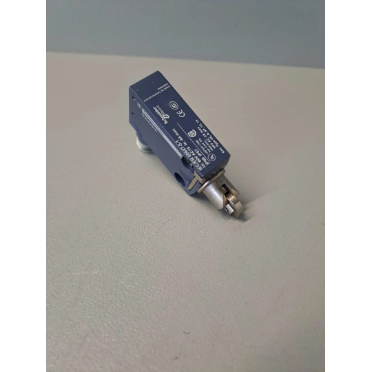 TÉLÉMÉCANIQUE  ZCMD21C12