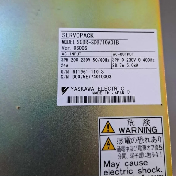 YASKAWA  SGDRSDB710A01B