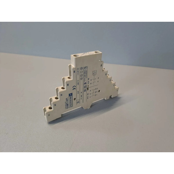 TÉLÉMÉCANIQUE  LA1LB015