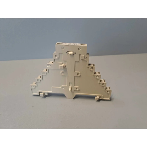 TÉLÉMÉCANIQUE  LA1LB015