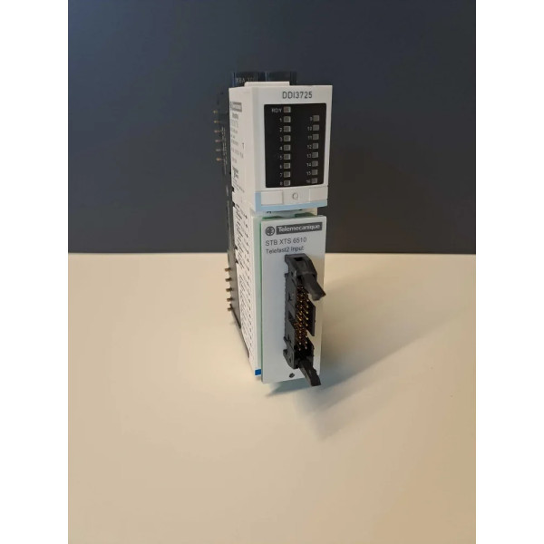 TÉLÉMÉCANIQUE  STBXT56510 + STBXTS6510