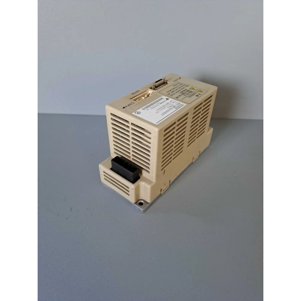 YASKAWA  SGDRSDA140A01BY22