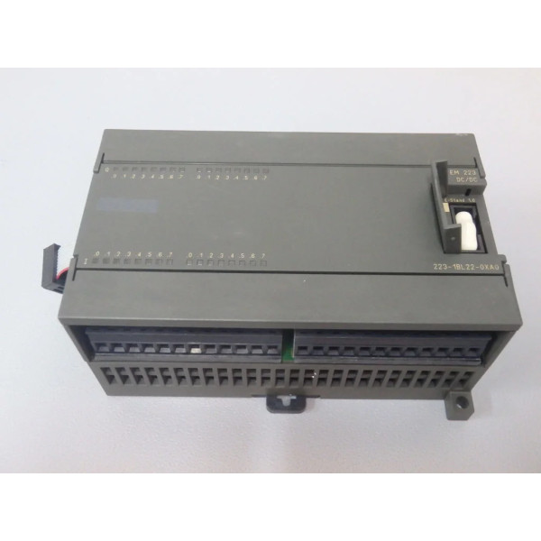 SIEMENS 6ES7223-1BL22-0XA0