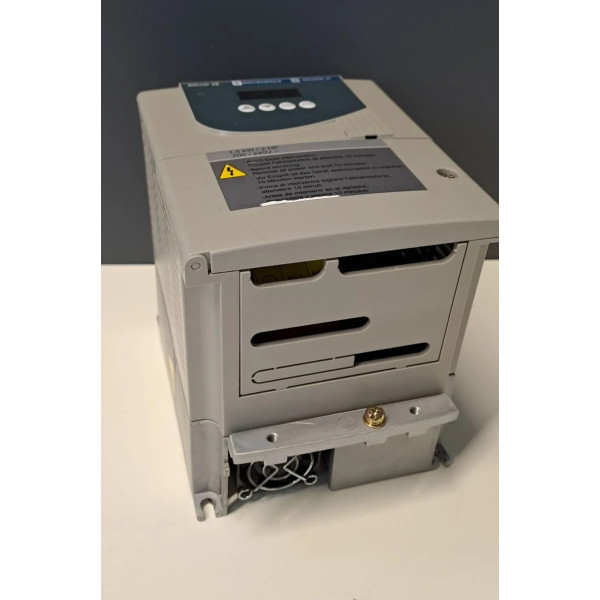 SCHNEIDER  ATV28HU29M2