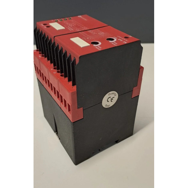 TÉLÉMÉCANIQUE  XPSVN3742HS