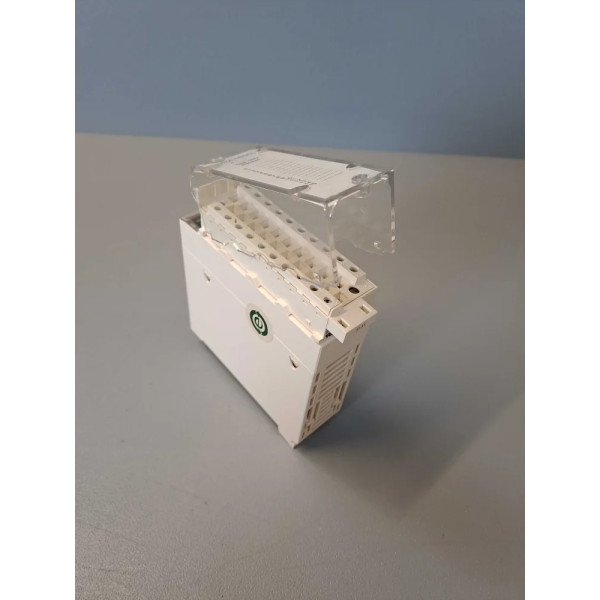 SCHNEIDER  BMXDRA1605