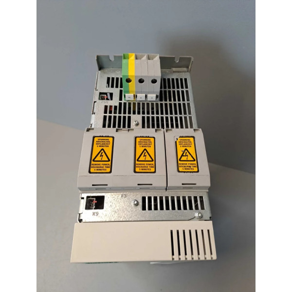 SIEMENS 6SE70312EP850AA0