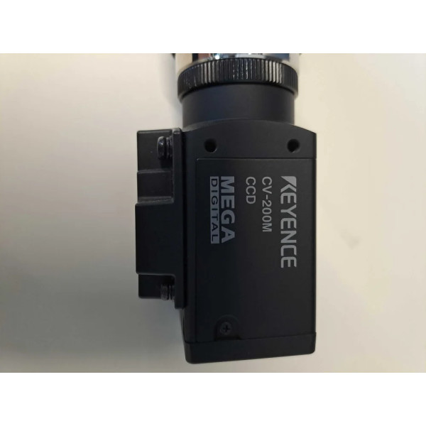 KEYENCE  CV200M