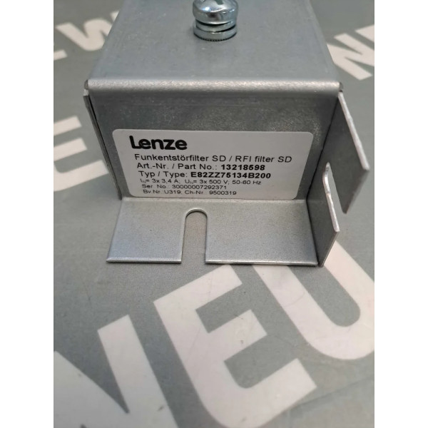 LENZE  E82ZZ75134B200