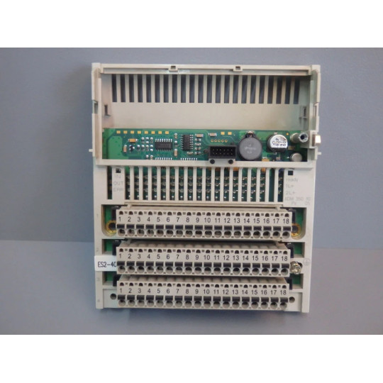 TÉLÉMÉCANIQUE  170ADM35010