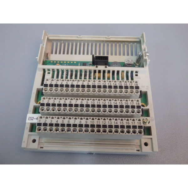 TÉLÉMÉCANIQUE  170ADM35010